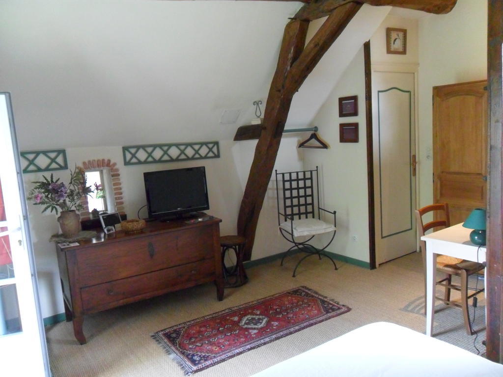 Chambres D'Hotes La Turone Cheille ภายนอก รูปภาพ
